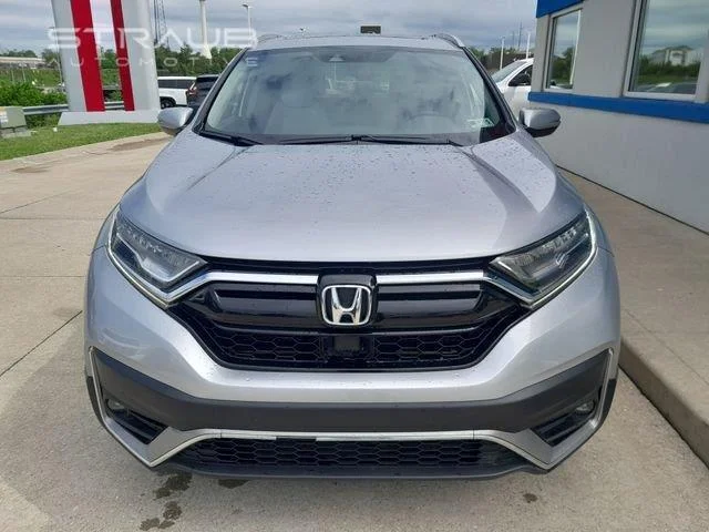 Used 2022 Lunar Silver Metallic Honda TOURING AWD image 4