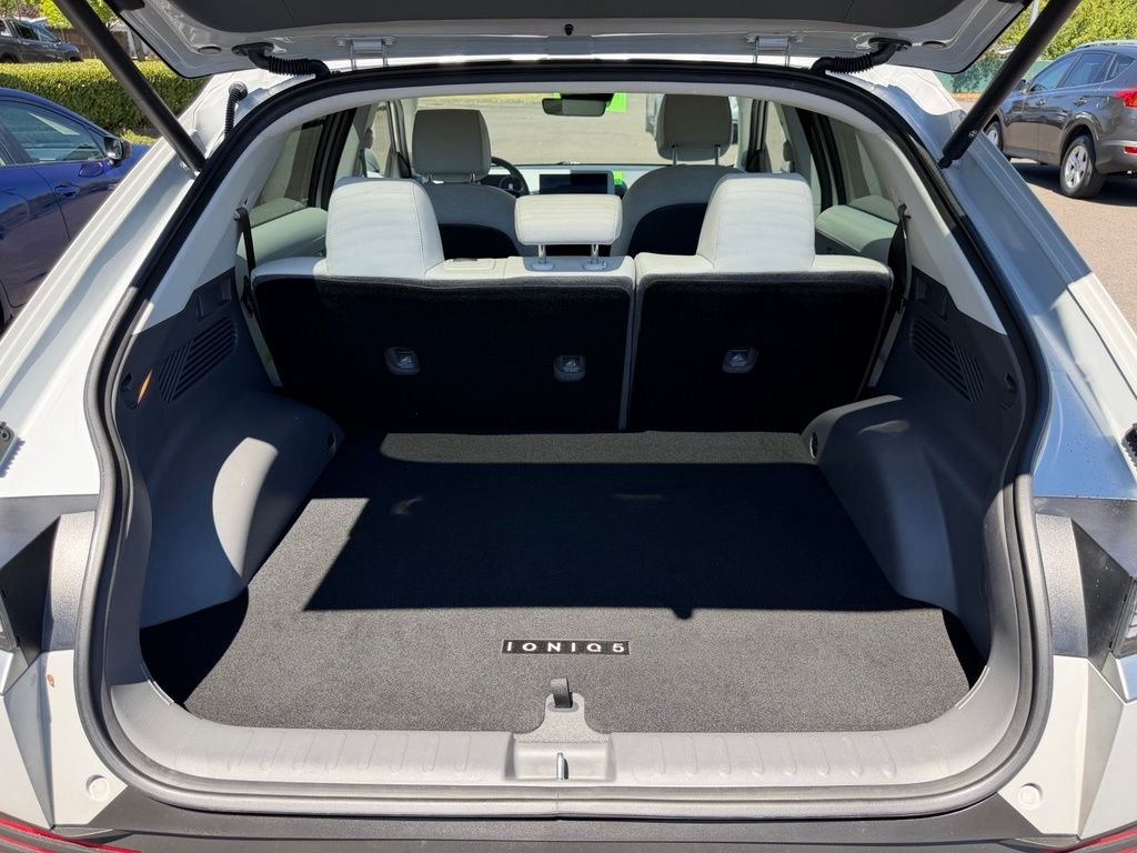 Used 2023 Cyber Gray Hyundai SEL image 11