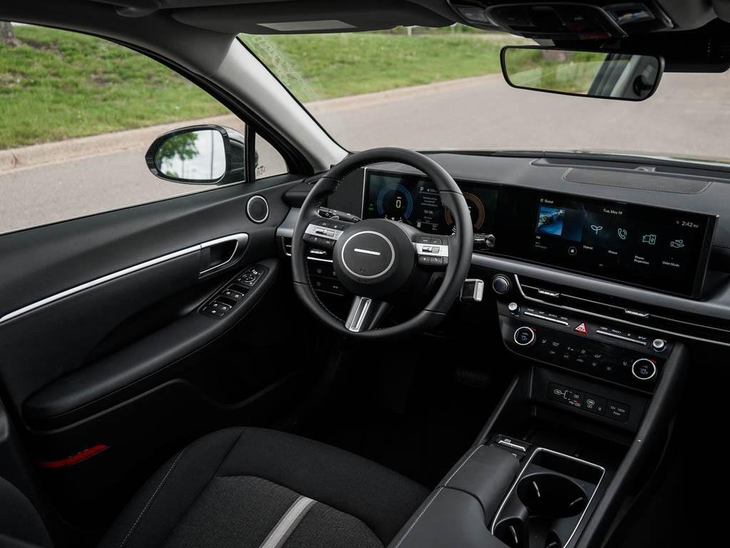 New 2026 Serenity White Hyundai SEL FWD image 36
