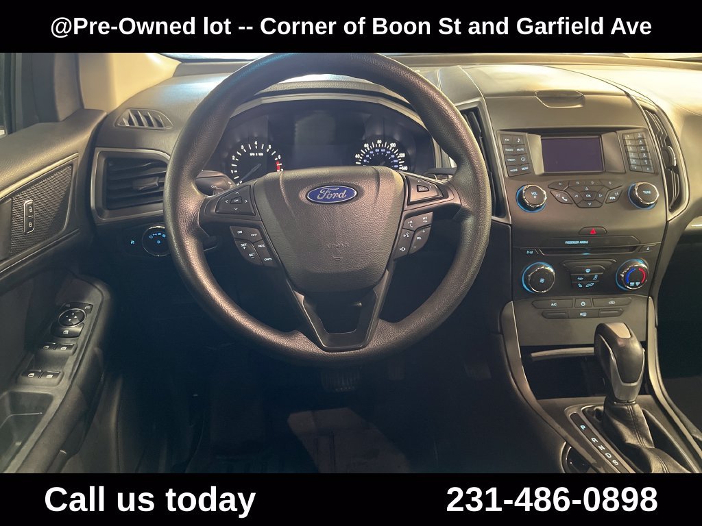 Used 2016 Gray Ford SE image 16