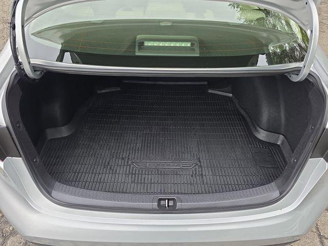 Certified Used 2023 SILVER ME. Toyota  image 12