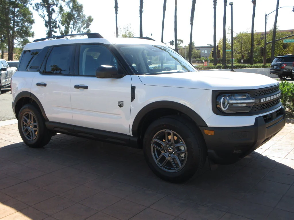 New 2026 Oxford White Ford Big Bend image 7
