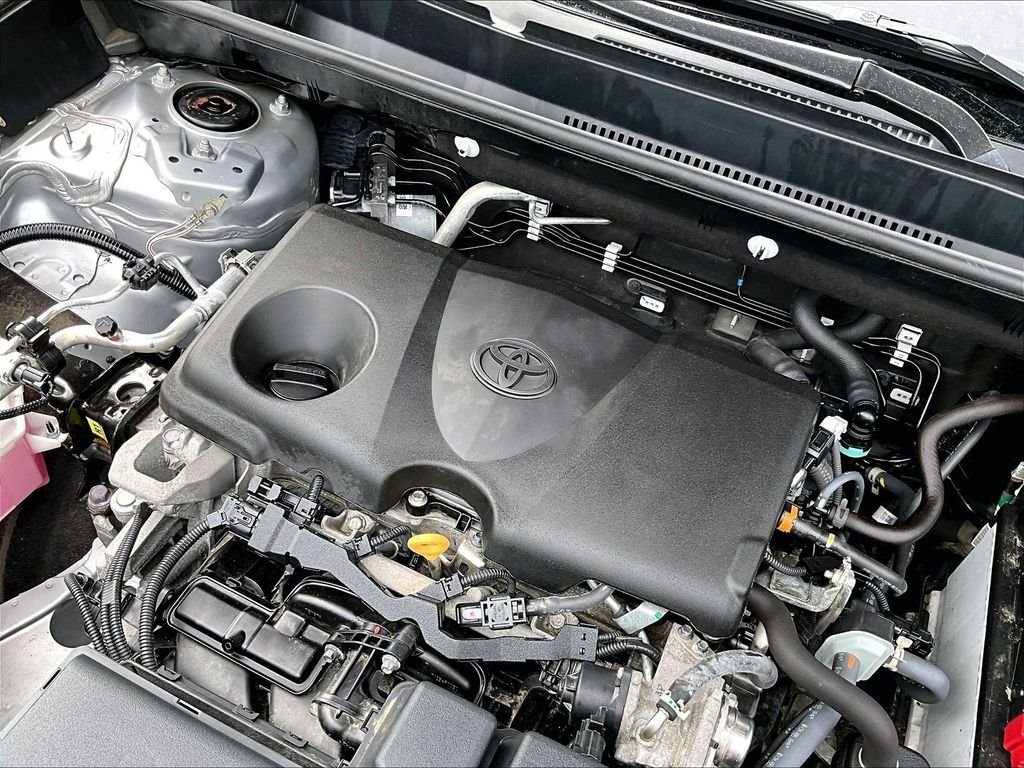 Certified Used 2024 Silver Toyota XLE image 33
