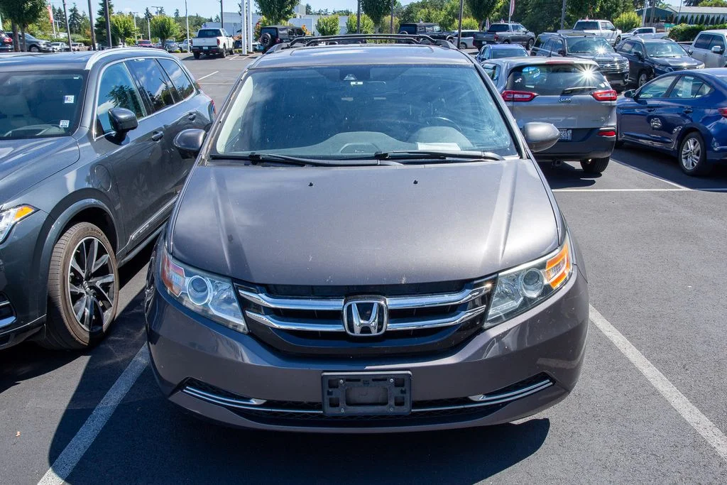 Certified Used 2016 Modern Steel Metallic Honda EX-L image 2