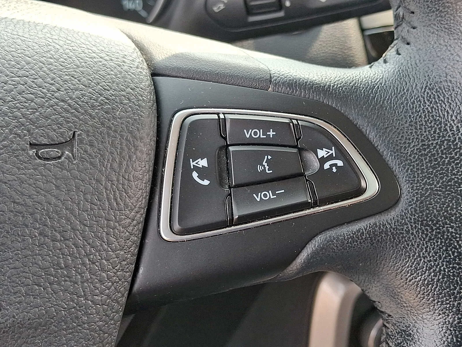 Used 2018 Gray Ford Titanium image 23