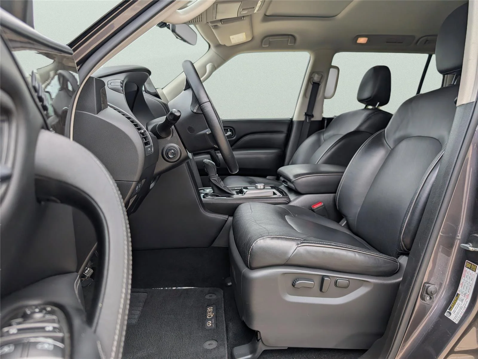 Used 2024 Anthracite Gray INFINITI LUXE image 16