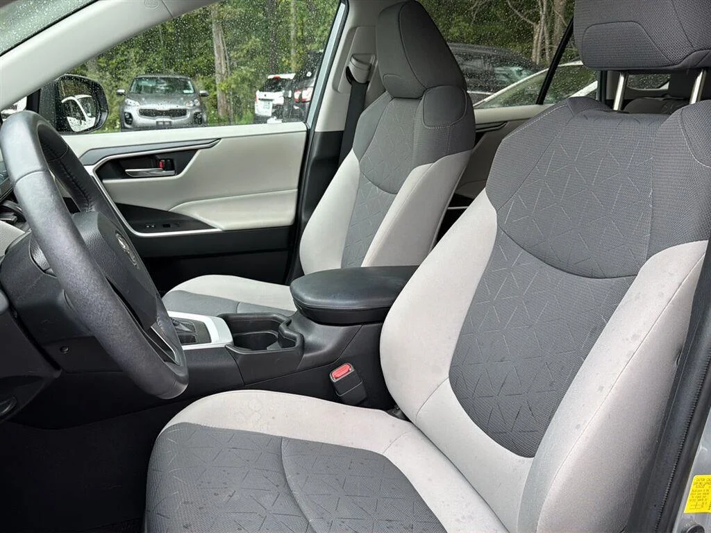 Used 2021 Silver Sky Metallic Toyota XLE image 14