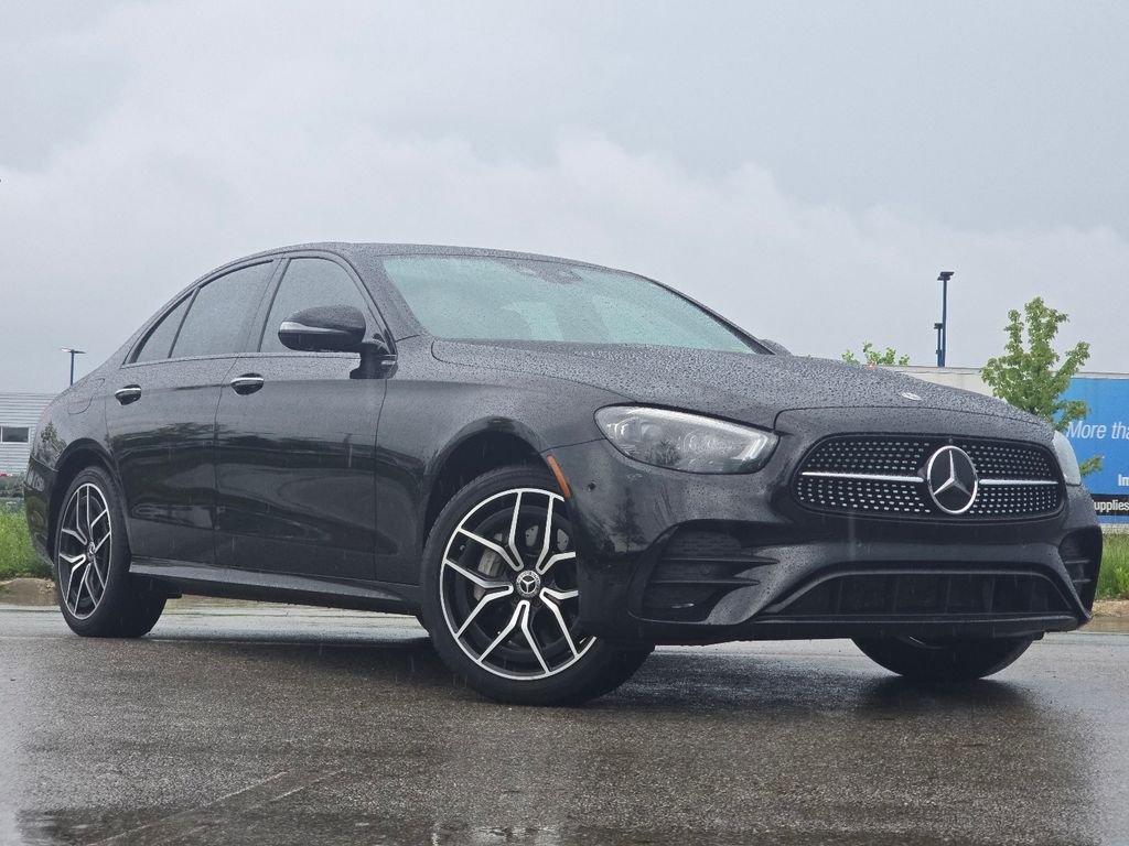 2022 Mercedes-Benz E-Class E350 4MATIC's photo