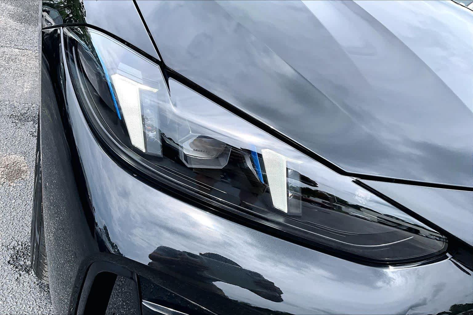 New 2027 BLACK SAPPHIRE BMW M440i image 13