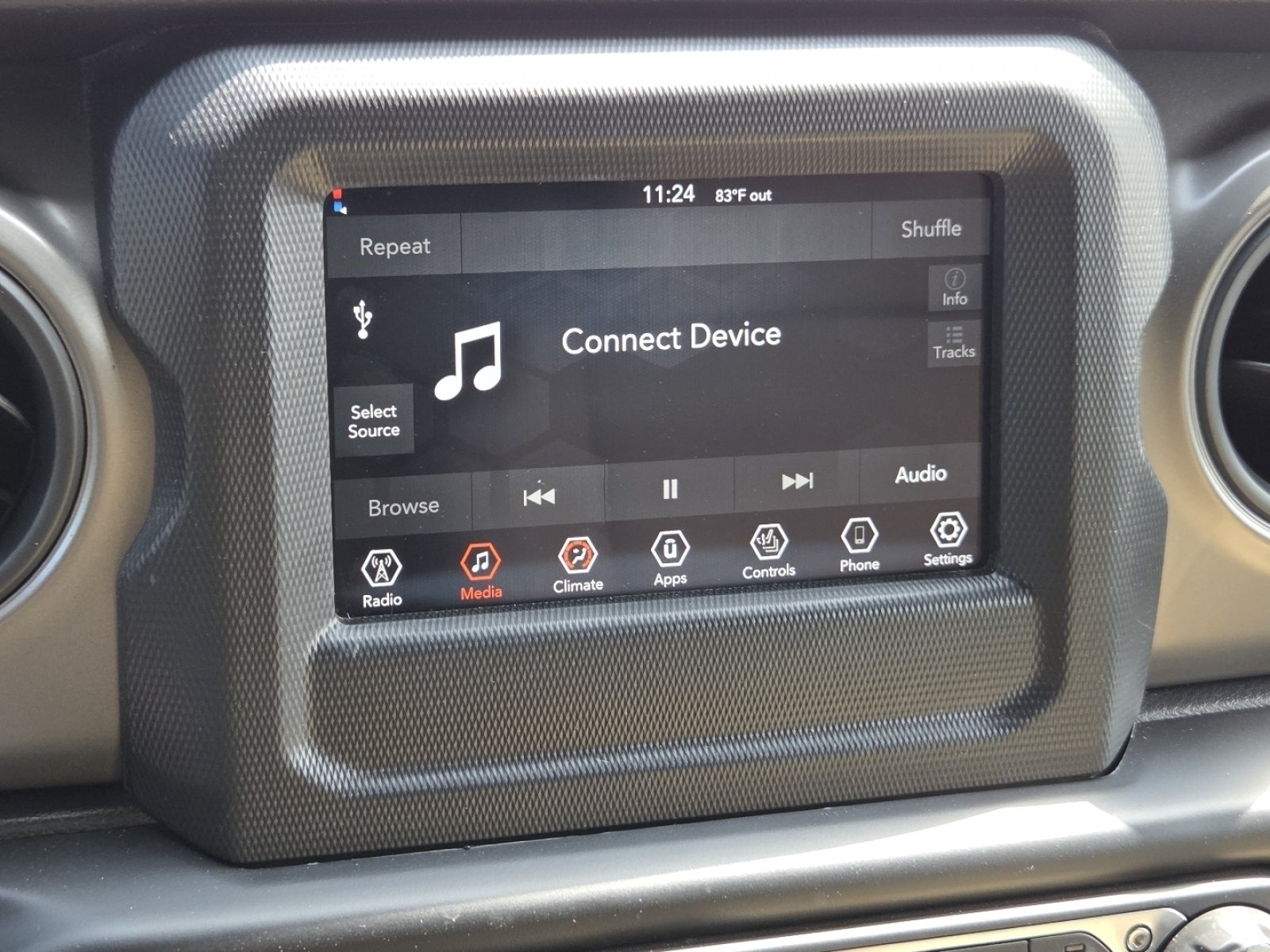 2022 Jeep Wrangler Unlimited Willys - Photo 3