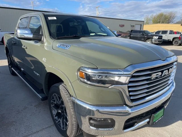 New 2026 Canyon Lake Exterior Paint RAM Laramie image 2
