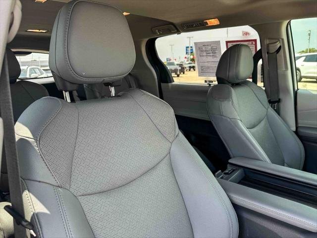 Certified Used 2021 CELESTIAL SILVER Toyota  image 23