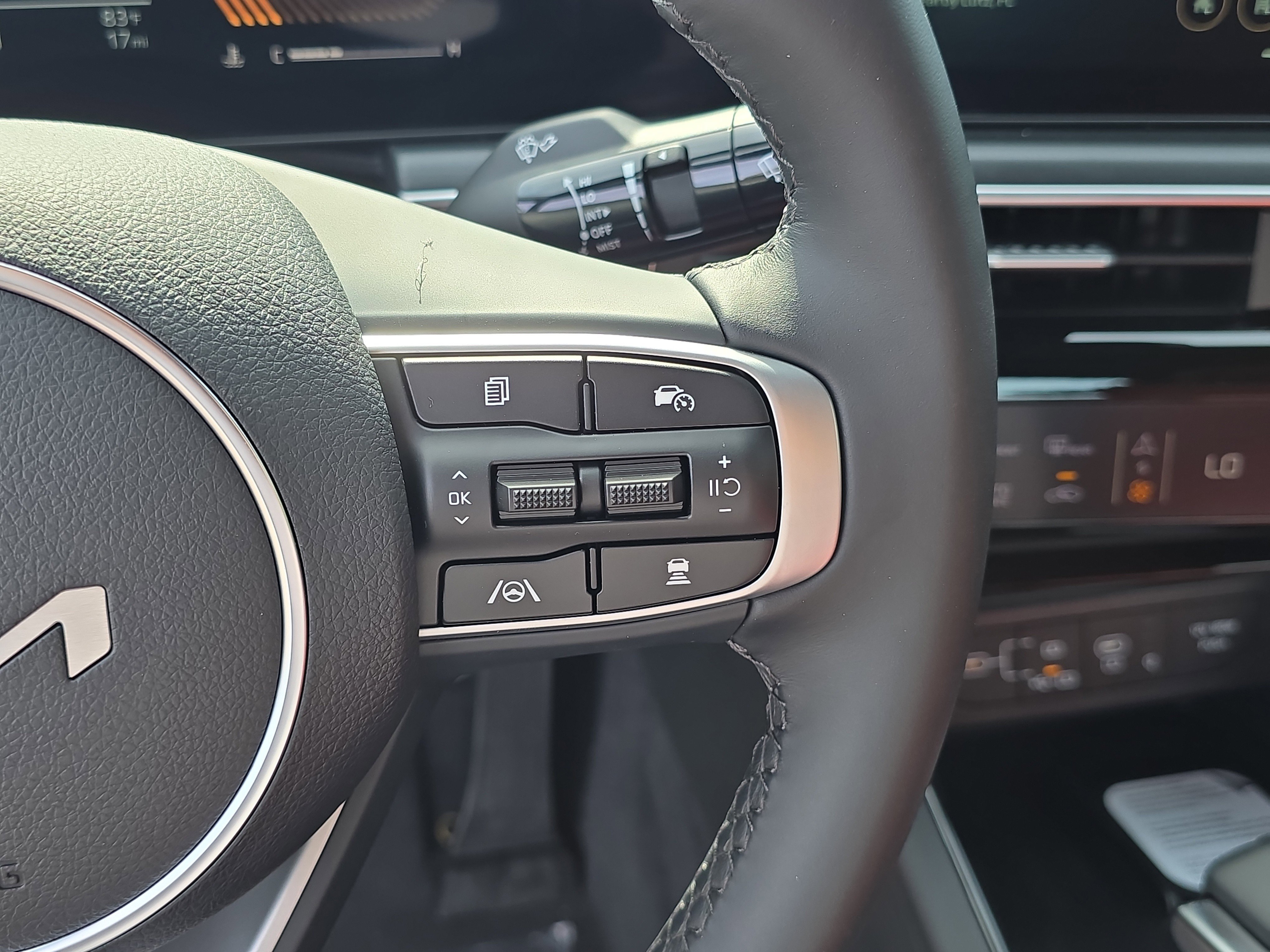 New 2026 Snow White Pearl Kia GT-Line FWD image 32