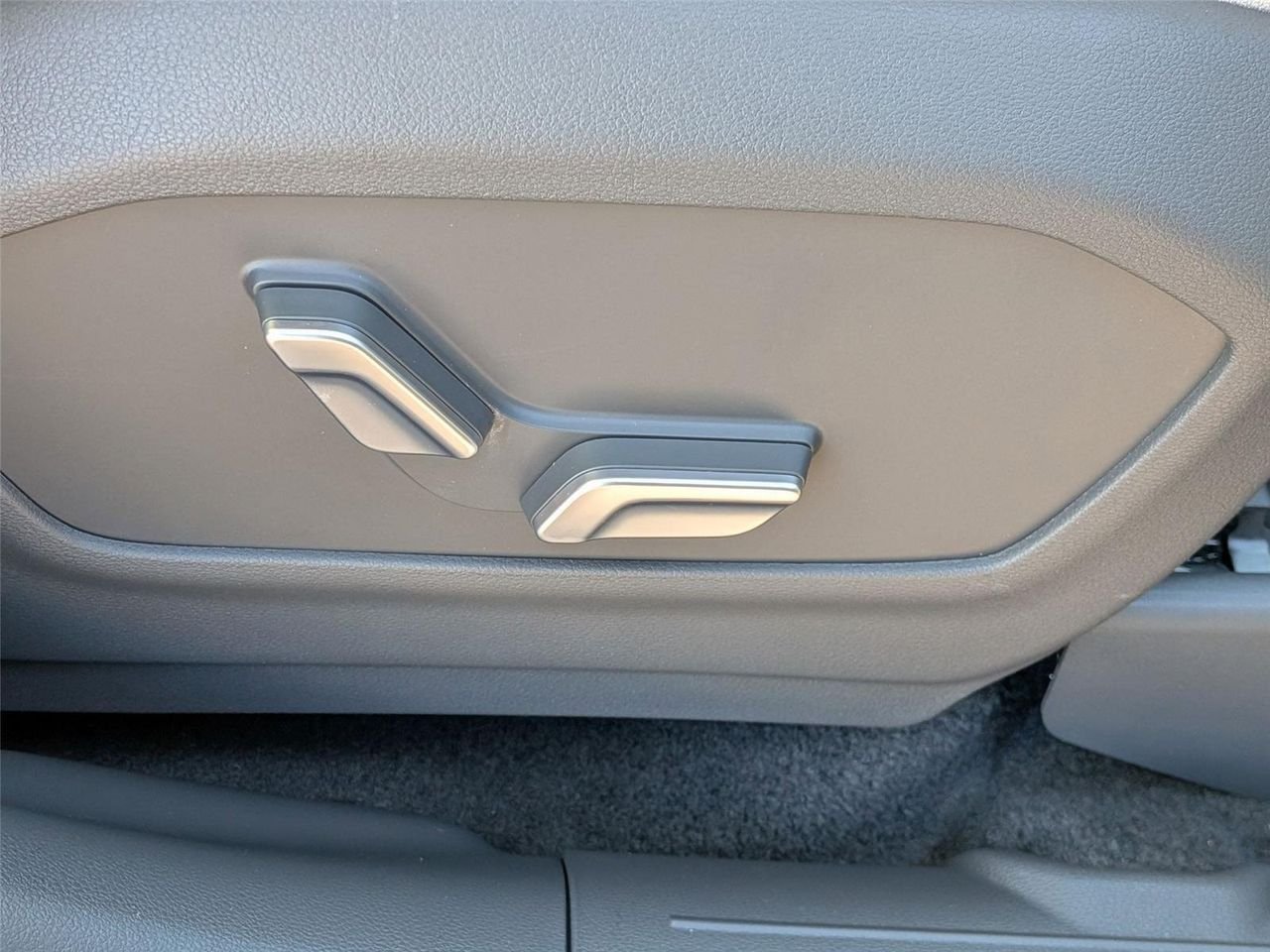 2026 Hyundai Santa Fe Limited - Photo 41