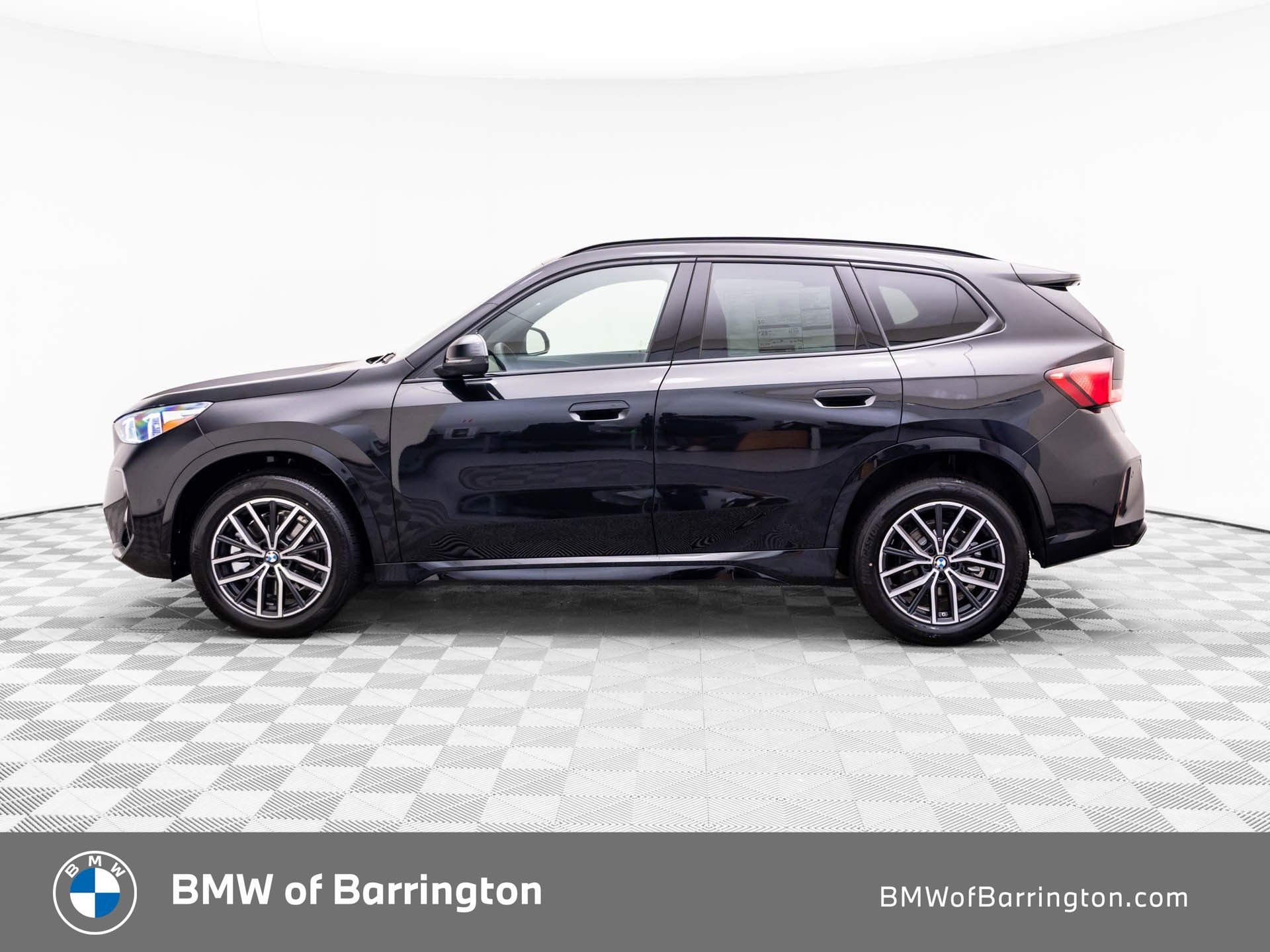 New 2026 Black BMW xDrive28i image 2
