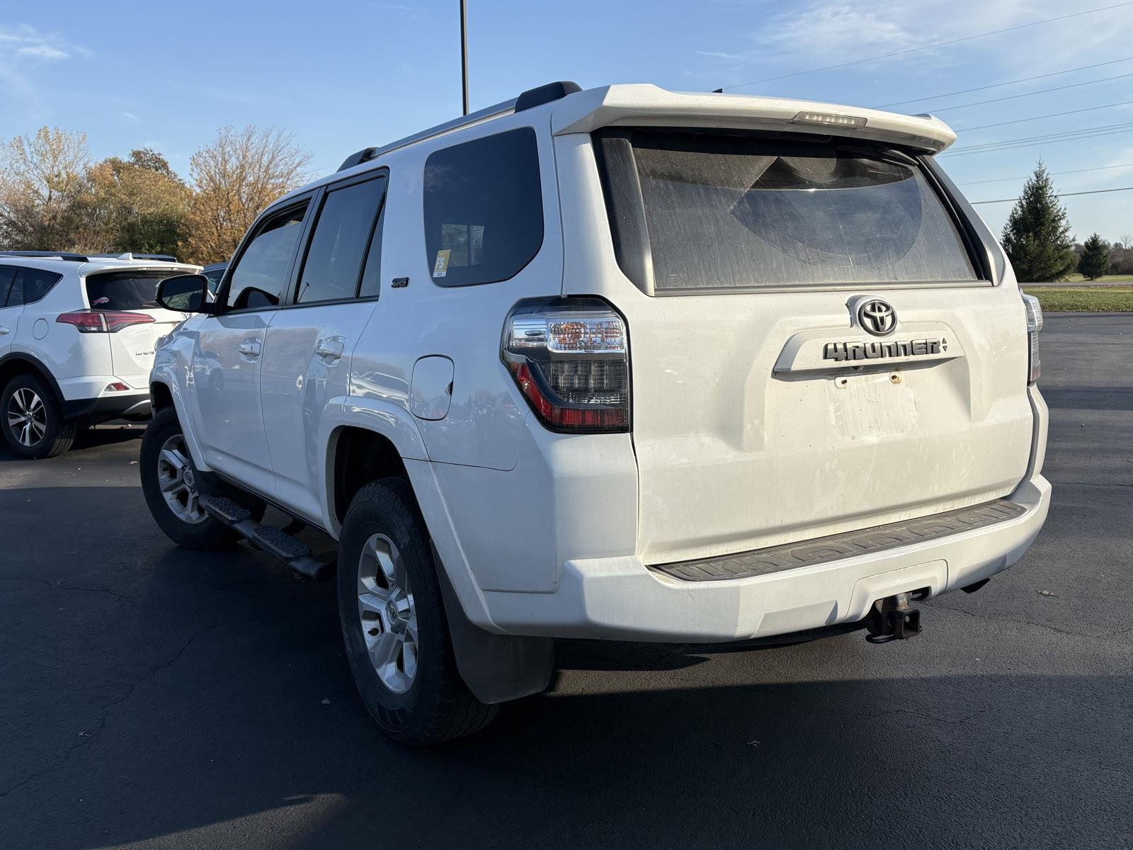 Used 2021 Super White Toyota SR5 image 10