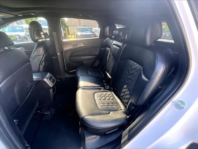 Used 2023 White Kia X-Line image 22