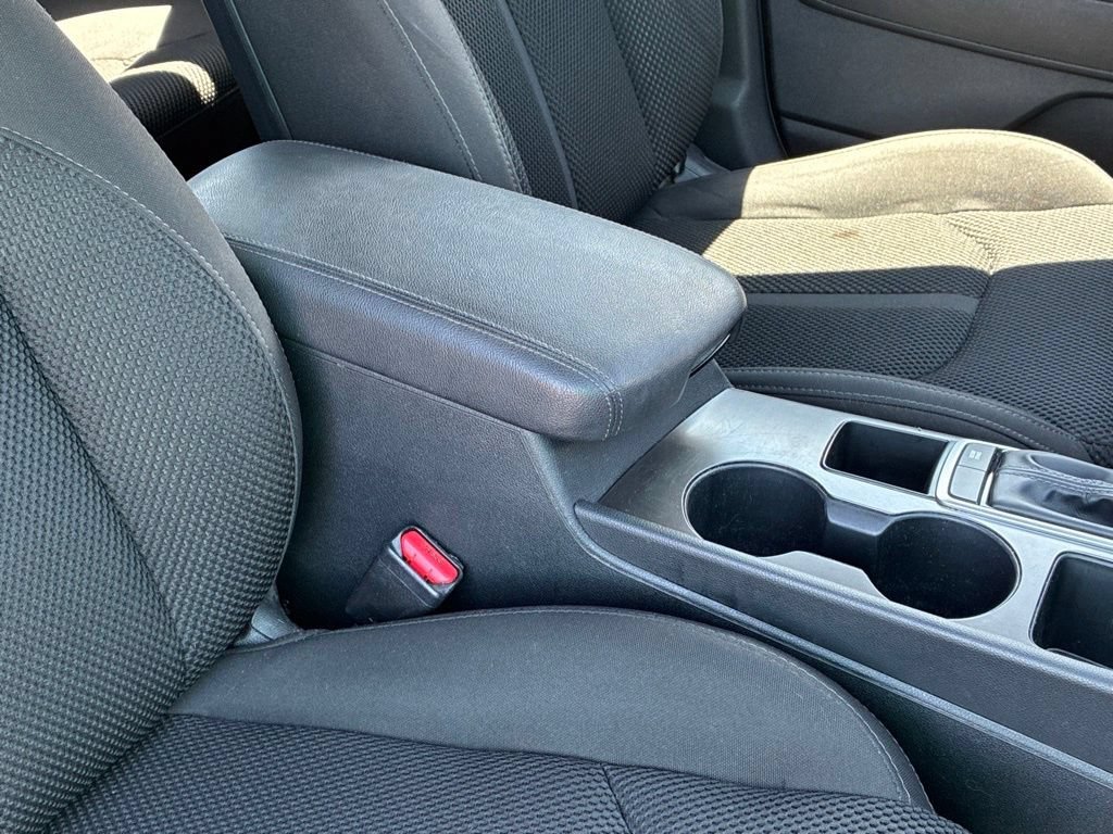 Used 2019 Horizon Blue Kia LX image 48