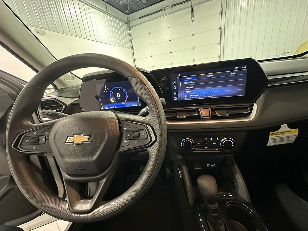 Used 2025 White Chevrolet LS image 34