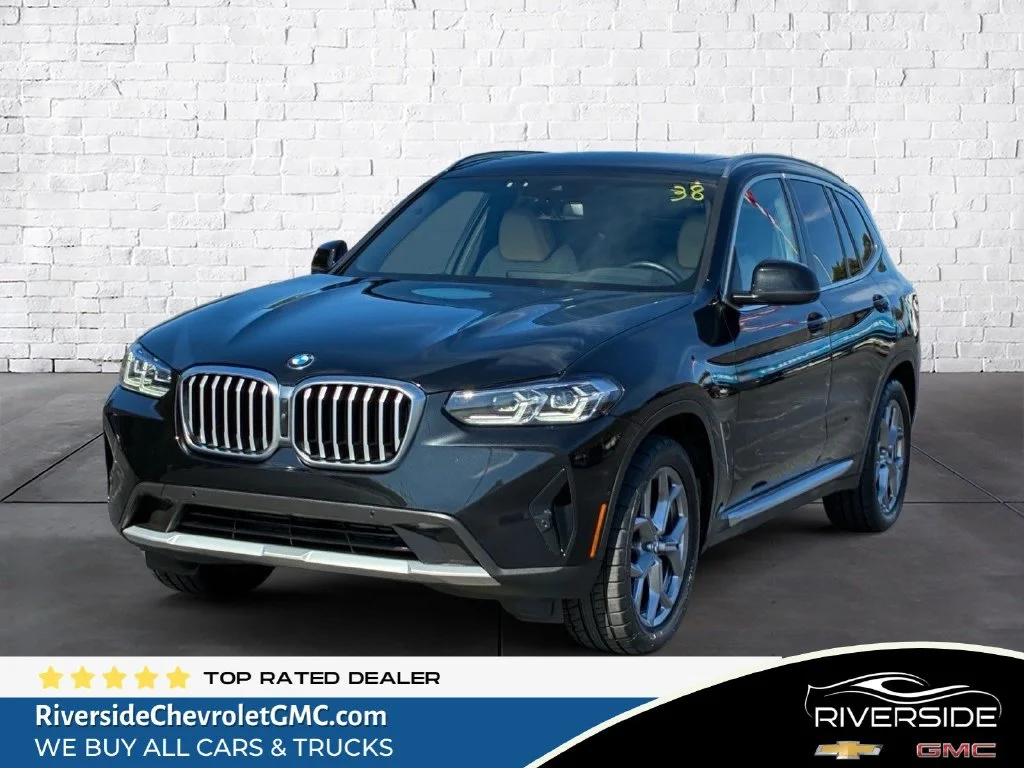 Used 2024 Black BMW xDrive30i image 1