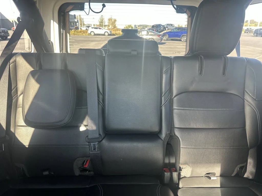 Used 2022 White Jeep Unlimited Sahara 4xe image 13