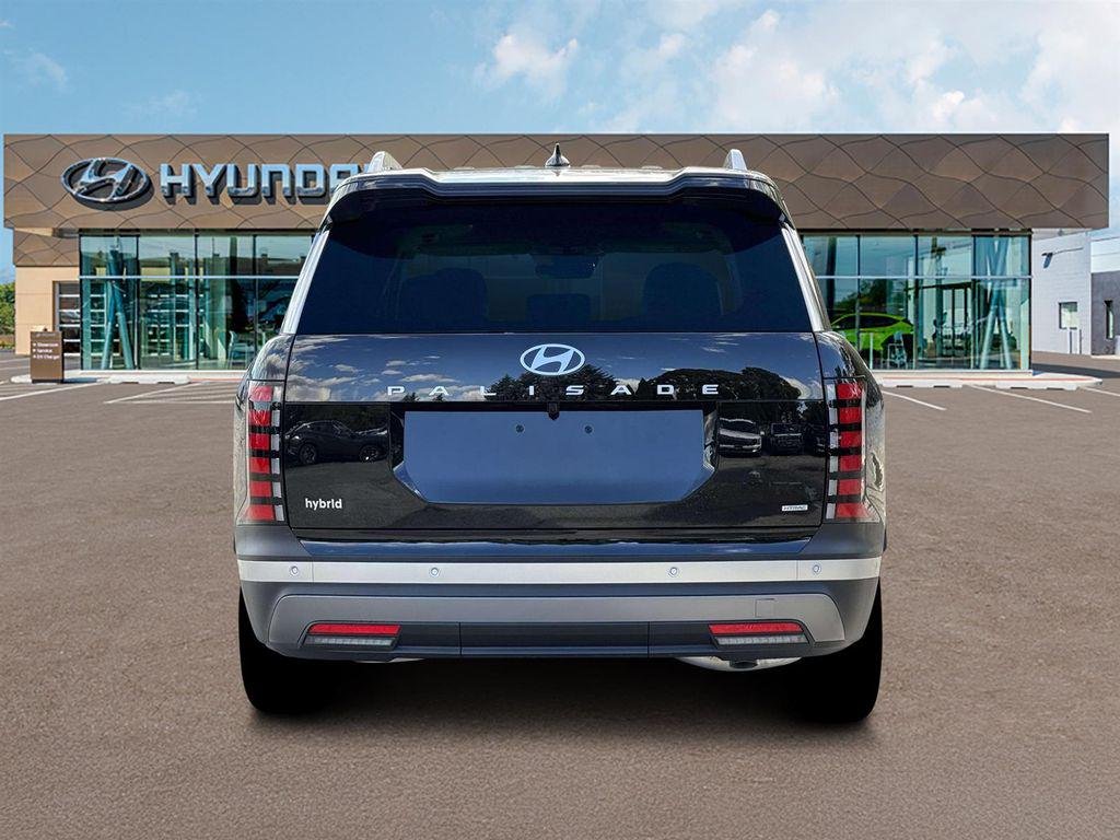 New 2026 Black Hyundai SEL Premium image 7