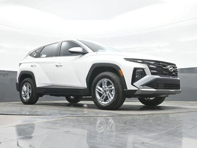 New 2026 White Hyundai SE AWD image 23
