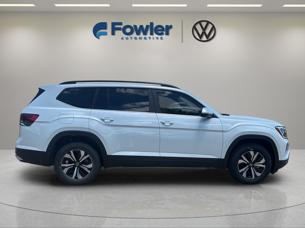 New 2026 White/off-white Volkswagen 2.0T SE image 8