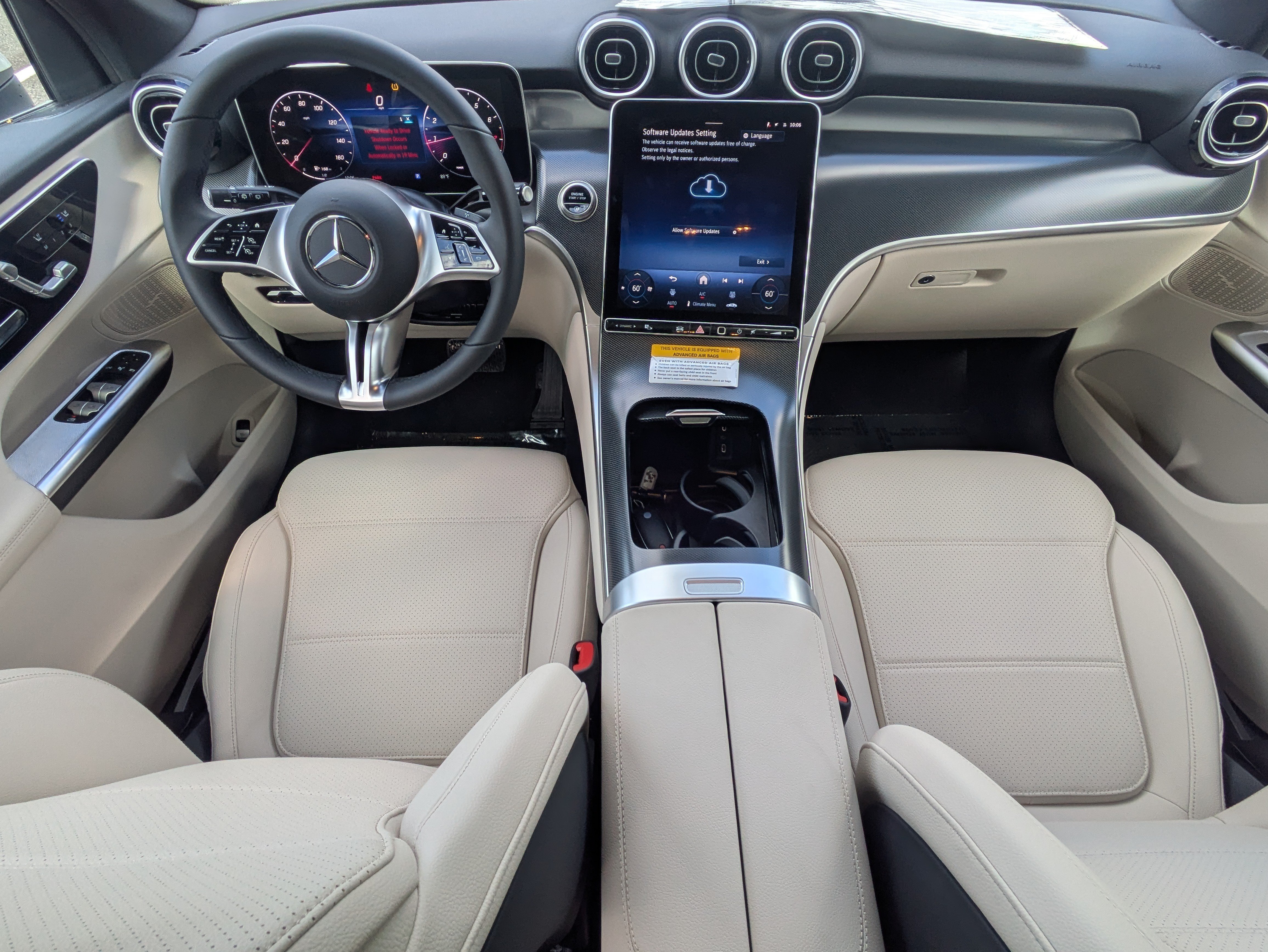 New 2026 Polar White Mercedes-Benz GLC 300 image 13