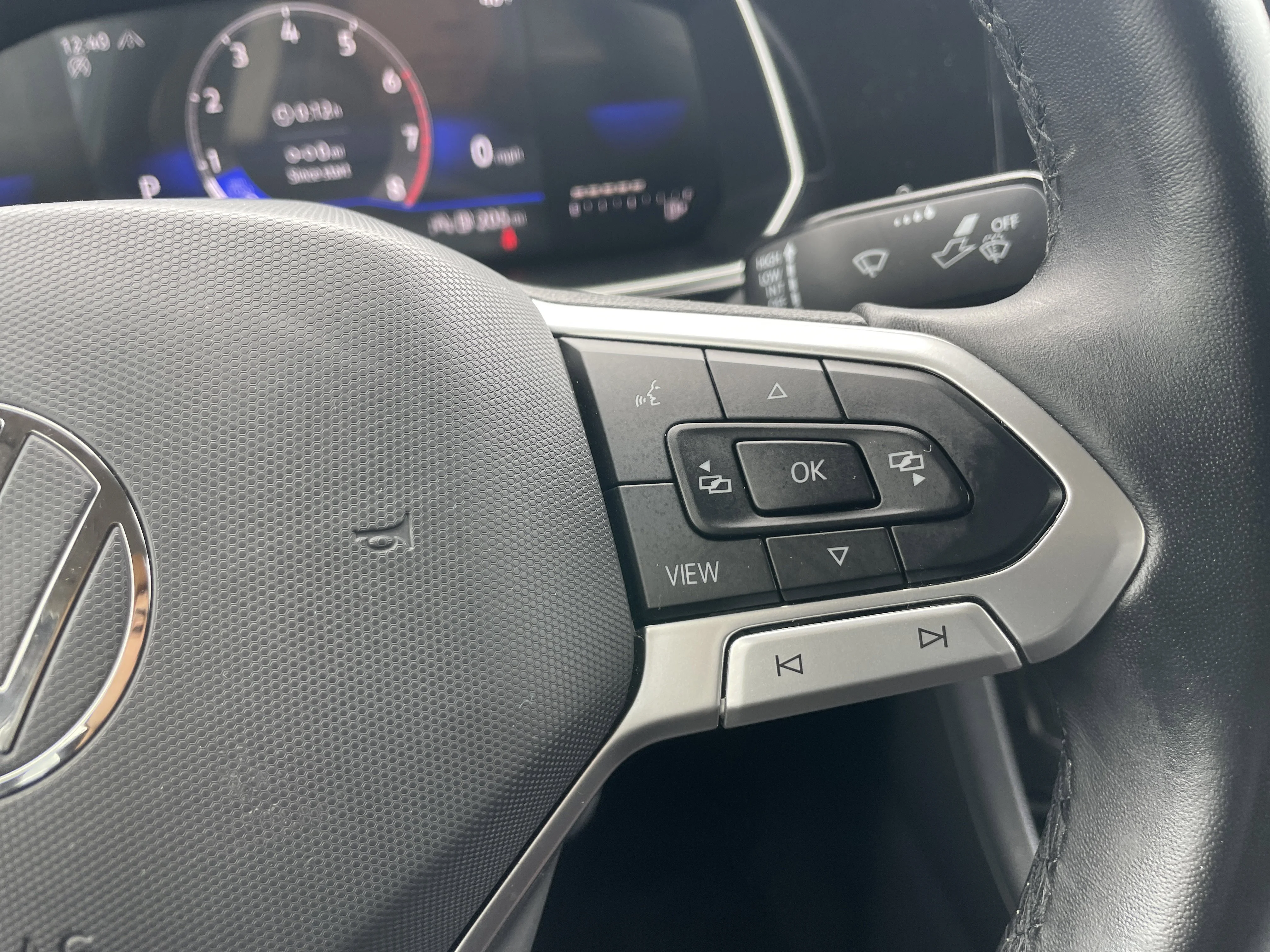2024 Volkswagen Jetta SE - Photo 21