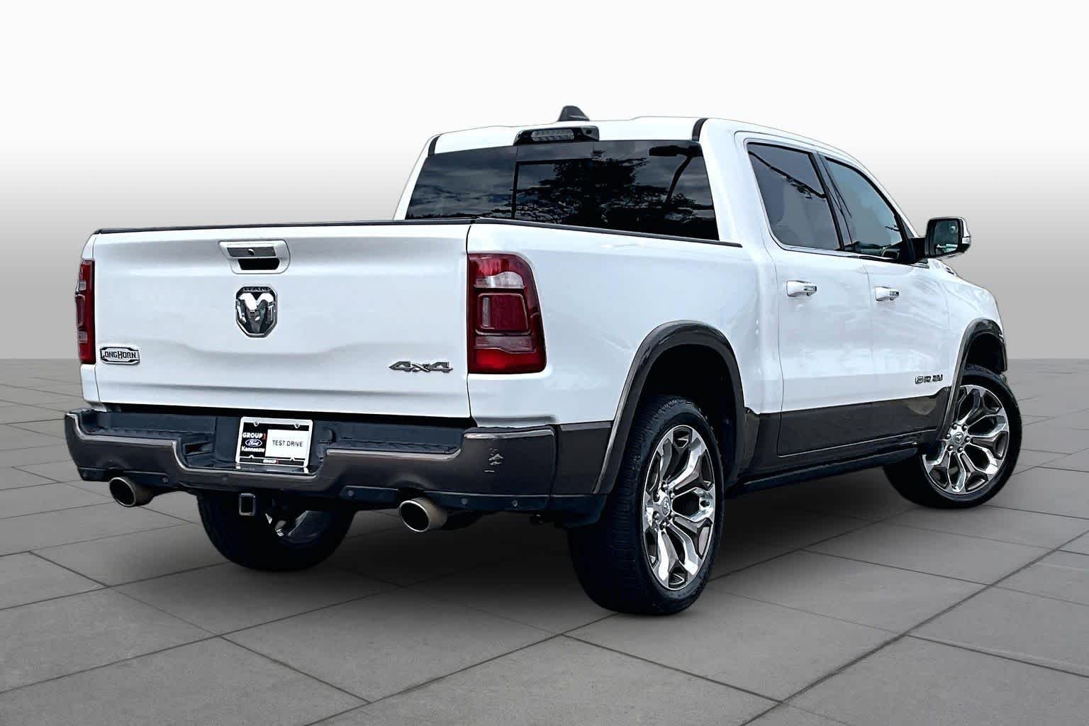 Used 2021 Ivory White Tri-Coat Pearlcoat Ram Longhorn image 13