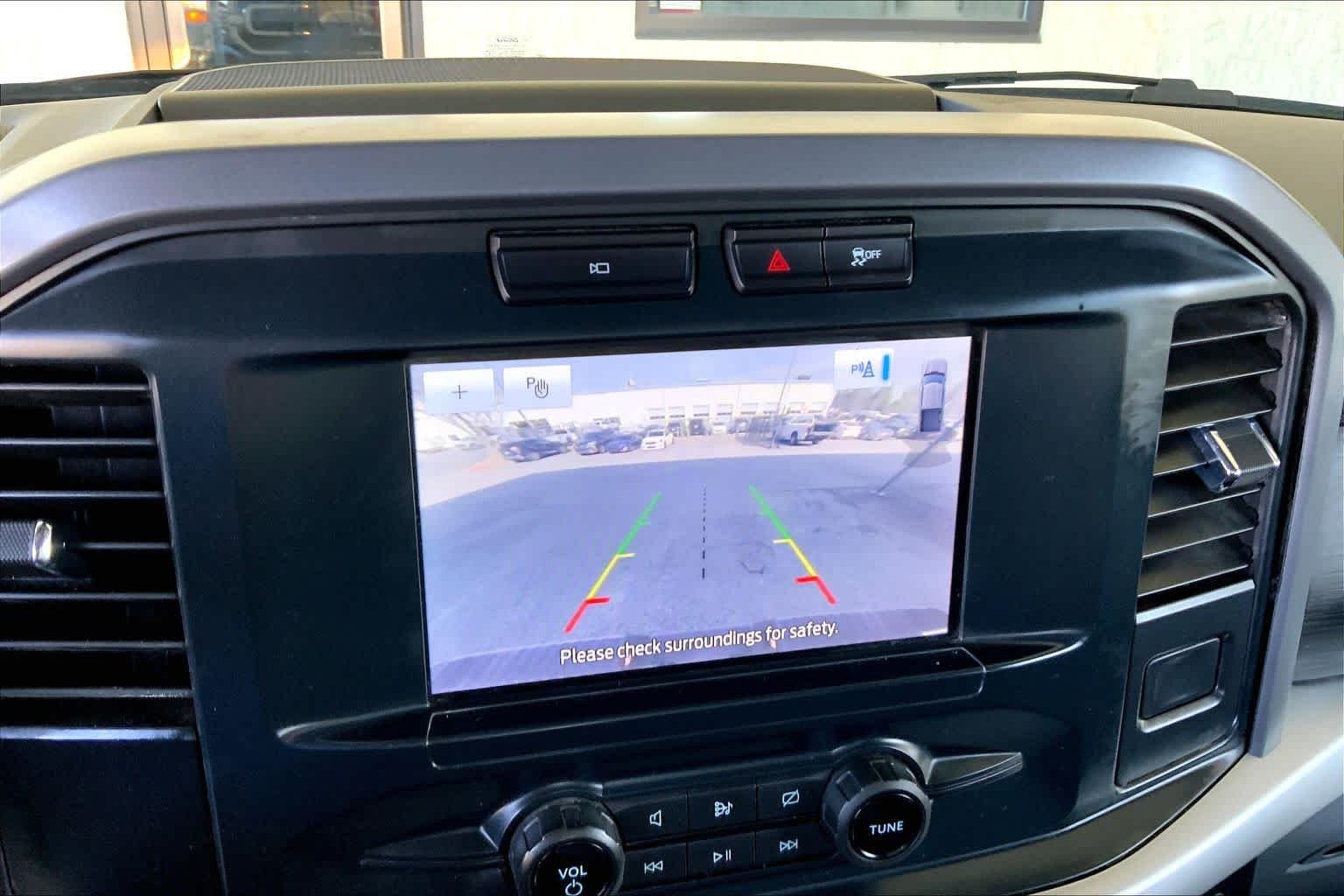 Used 2022 Agate Black Metallic Ford XLT image 48