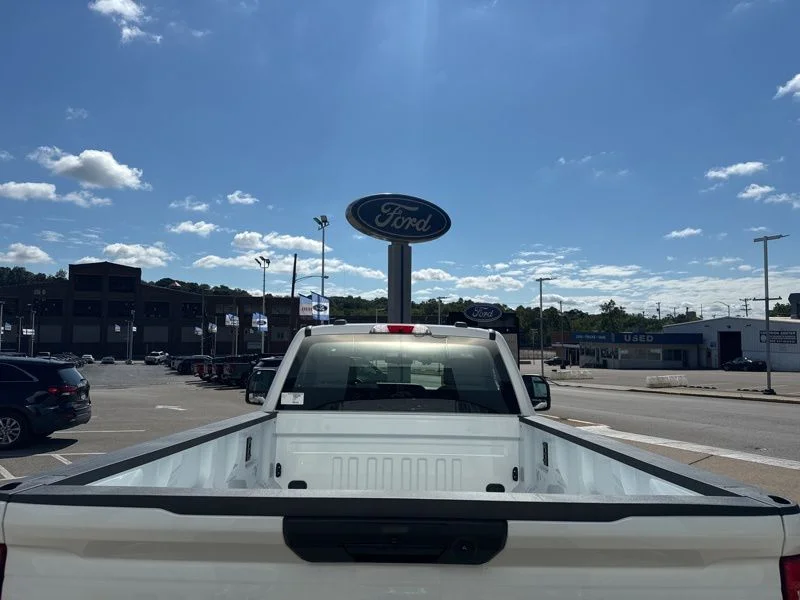 New 2025 Oxford White Ford F-350® XL image 11