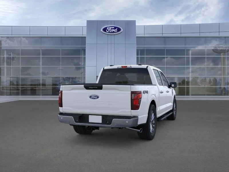 New 2026 Oxford White Ford XLT image 8