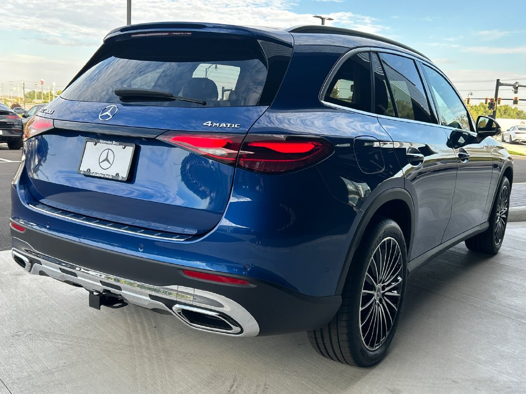 New 2026 Starling Blue Metallic Mercedes-Benz GLC 300 image 45