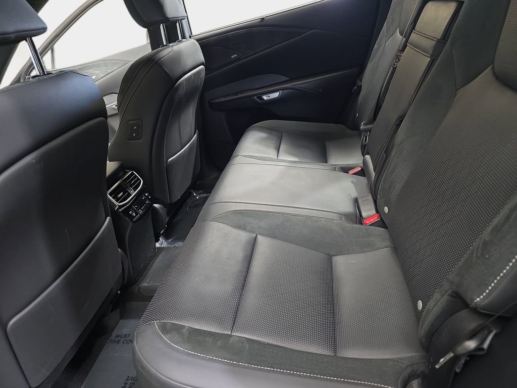 2024 Lexus RX PHEV 450h+ - Photo 14