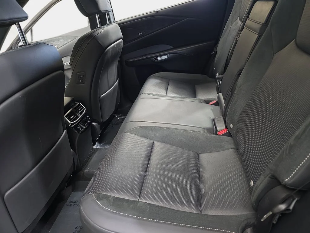 2024 Lexus RX PHEV 450h+ - Photo 14
