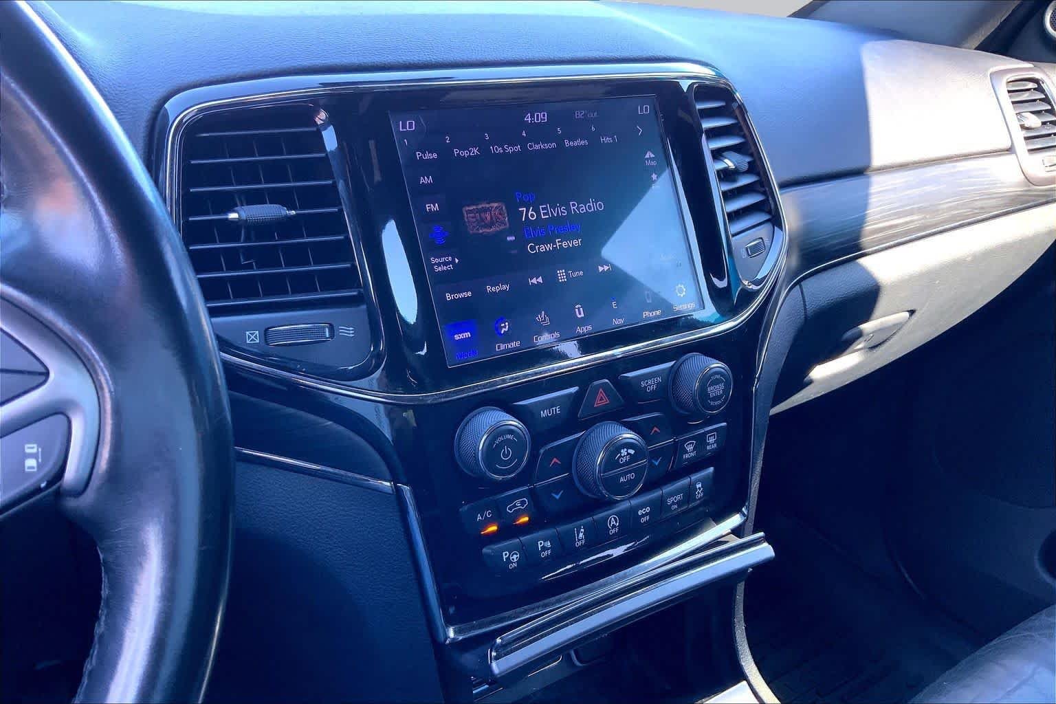 Used 2020 Slate Blue Pearlcoat Jeep Limited X image 7