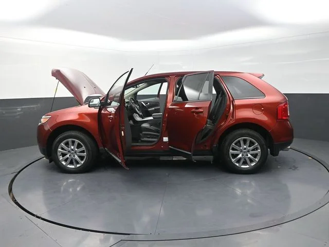 Used 2014 Orange Ford SEL image 41