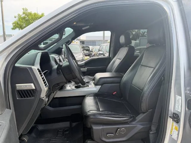 Used 2015 Ingot Silver Metallic Ford Lariat image 43