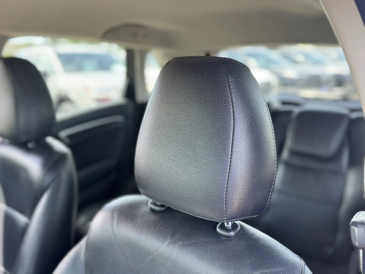 Used 2017 Red Honda LX image 13
