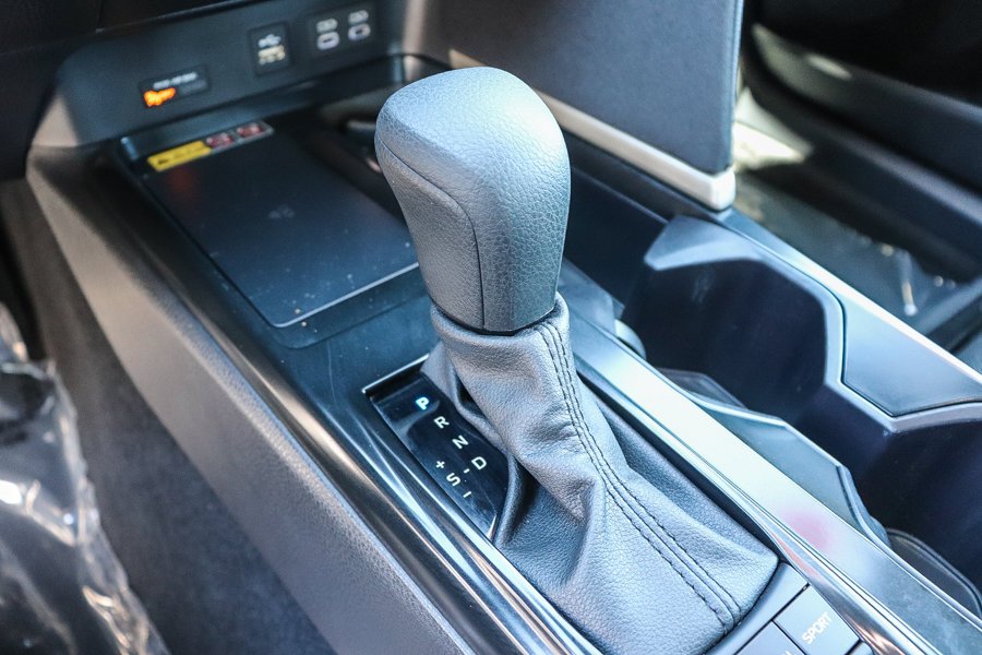 Certified Used 2025  Toyota LE image 20
