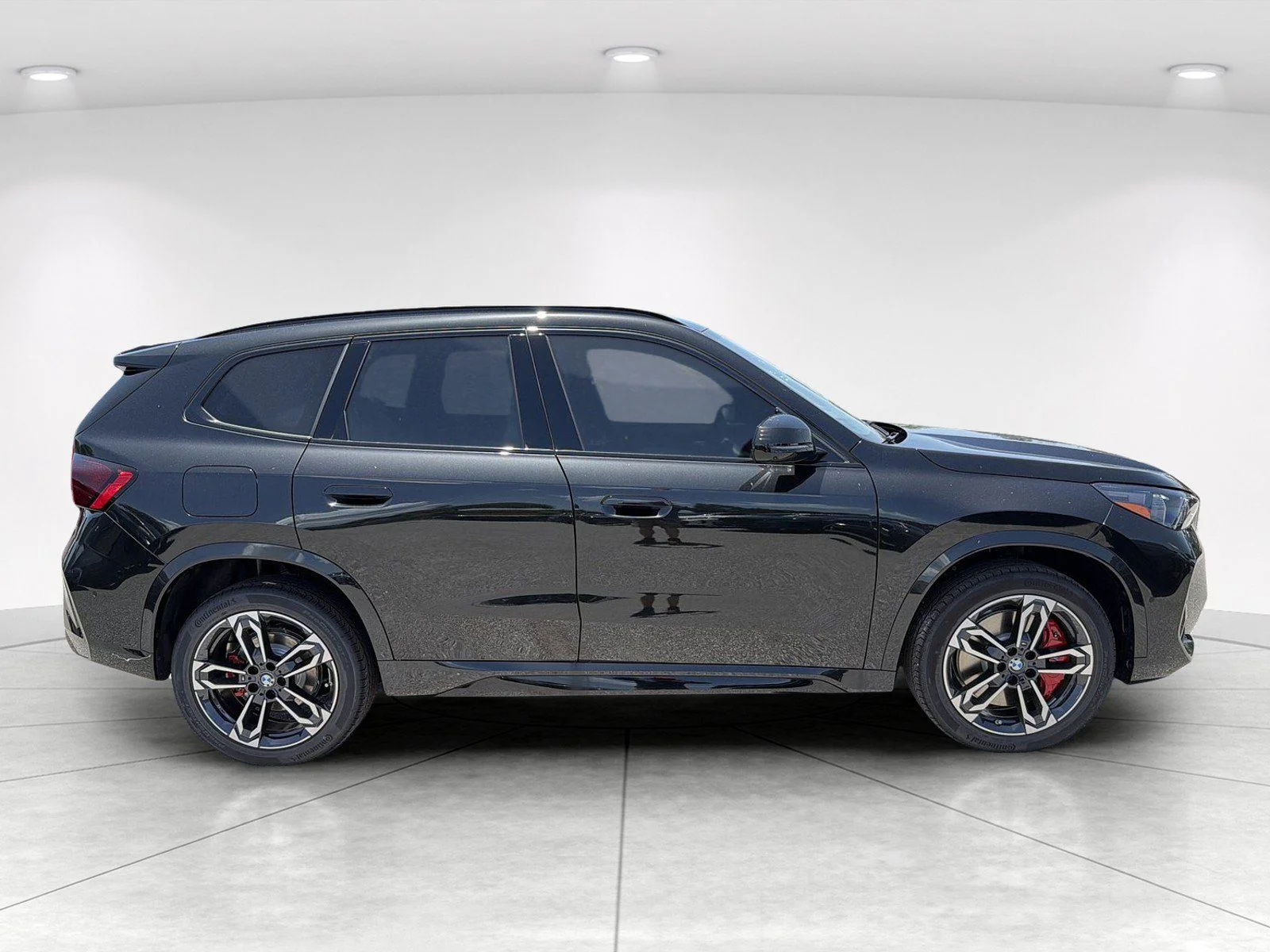 New 2026 Black Sapphire Metallic BMW xDrive28i image 3