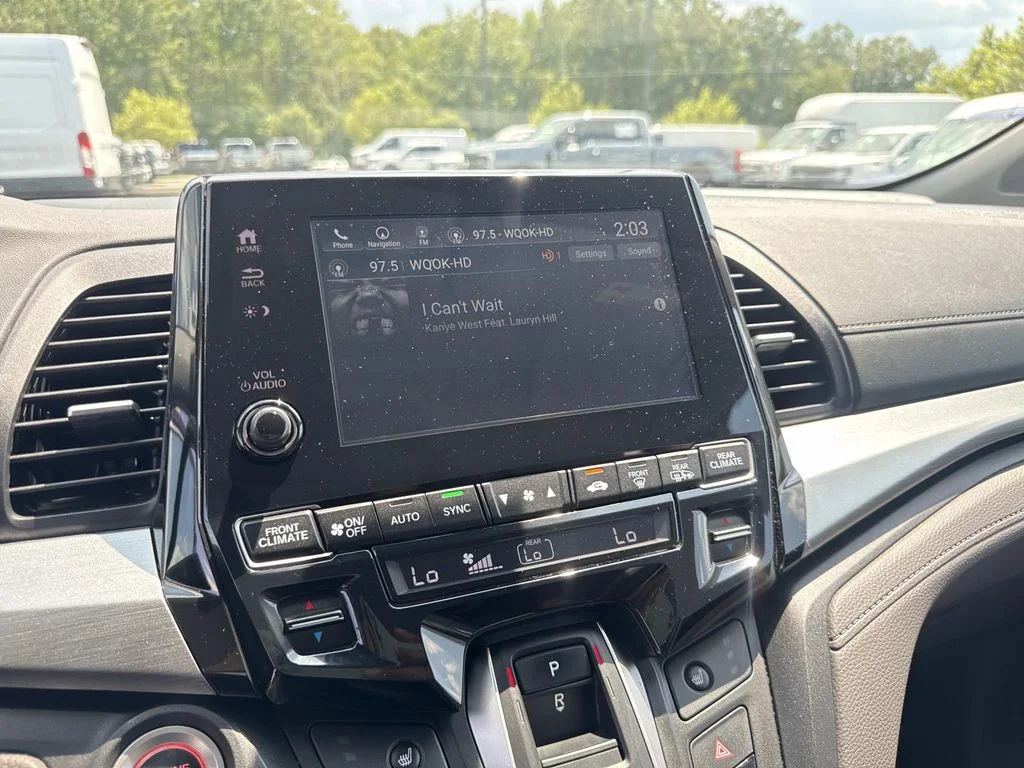 Used 2020  Honda EX-L image 19