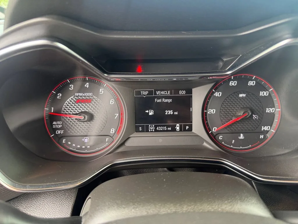 Used 2023 STERLING GRAY METALLIC Chevrolet RS image 17