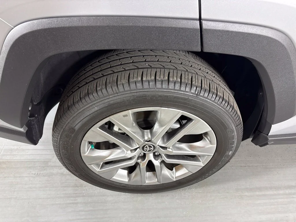 Used 2025 Silver Toyota XLE Premium image 12