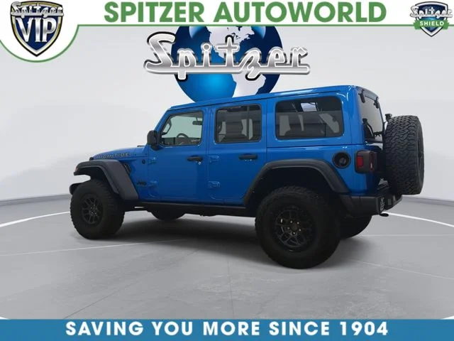 Used 2022 Blue Pearl Jeep Unlimited High Tide image 8