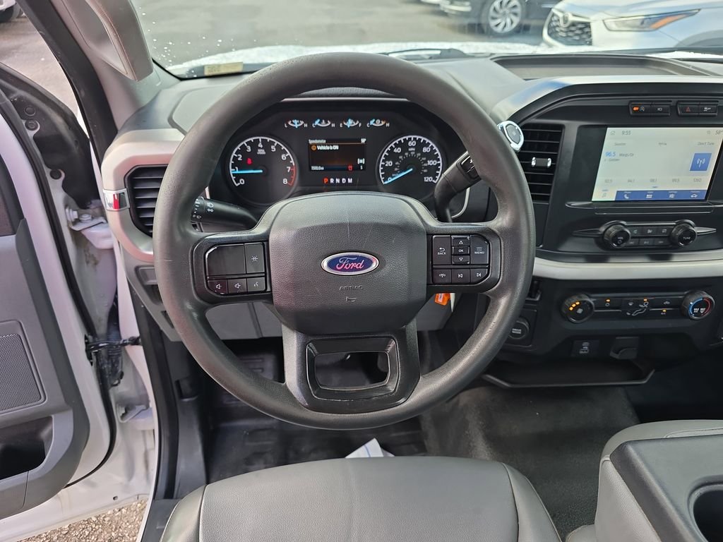 Used 2022 White Ford XL image 14