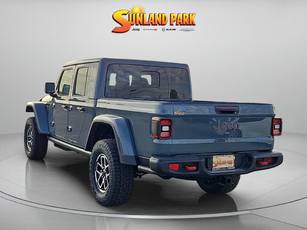 New 2026 Anvil Clear-Coat Exterior Paint Jeep Rubicon image 4