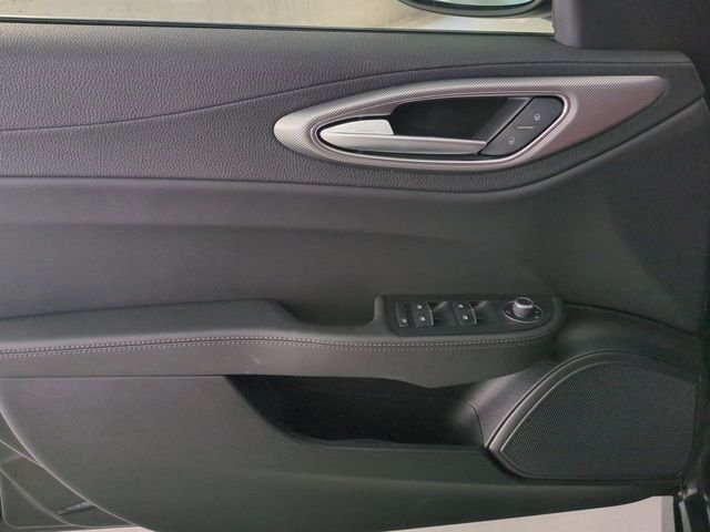 2025 Alfa Romeo Giulia Base - Photo 7